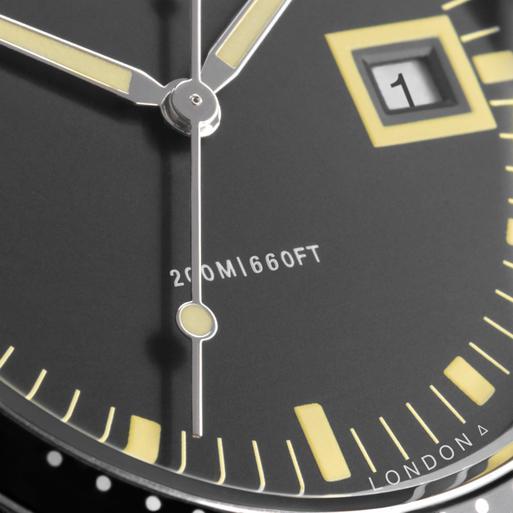 1970 accurist watches outlet