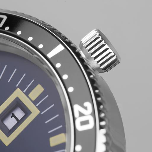 Accurist best sale ceramic watch