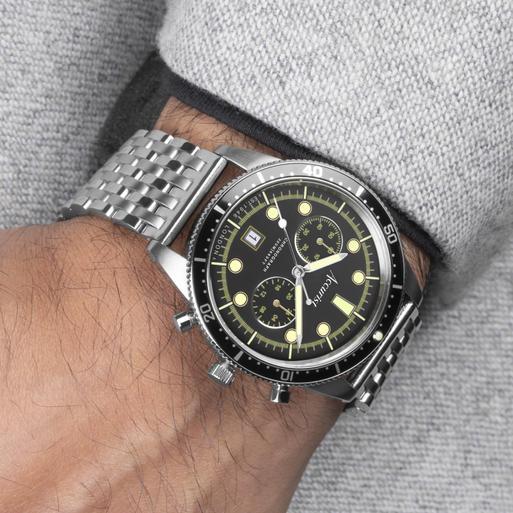 Accurist Men s Divers Watch 72005 Round Stainless Steel