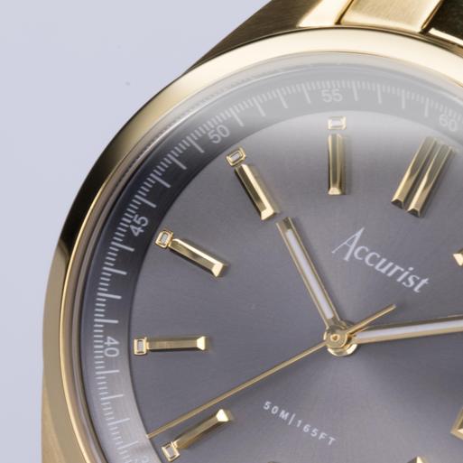Old accurist watches store value