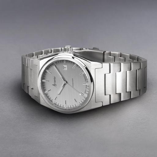 Accurist 7178 top